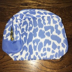 Estée Lauder light blue/white animal print bag